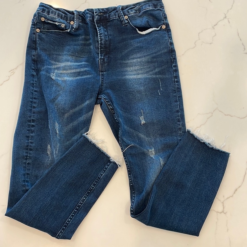 Stretchy cute Umgee jeans